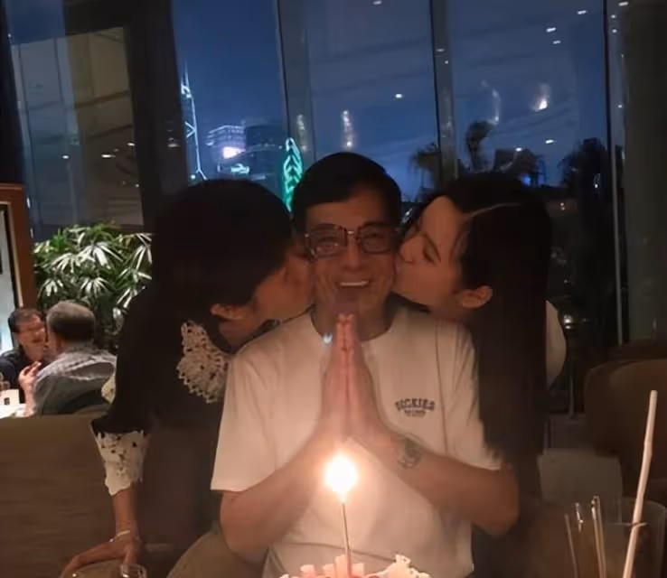 半個娛樂圈都在帶貨,但效果真的不如網紅,潘長江曾經衝破