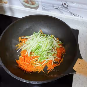 半燙麵的口袋餅｜裝啥都好吃