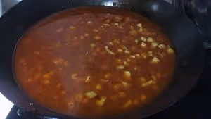 本幫辣肉麵澆頭
