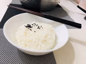 番茄金針菇豆腐湯