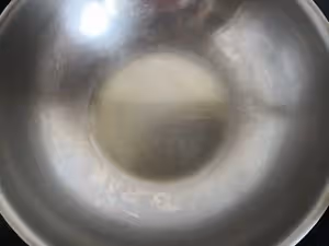 香辣蒜苗炒豬血