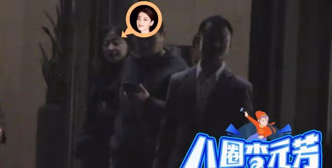 梅婷夫婦外出會友,素顏出鏡皺紋深邃顯老態,與老公手挽手太甜蜜