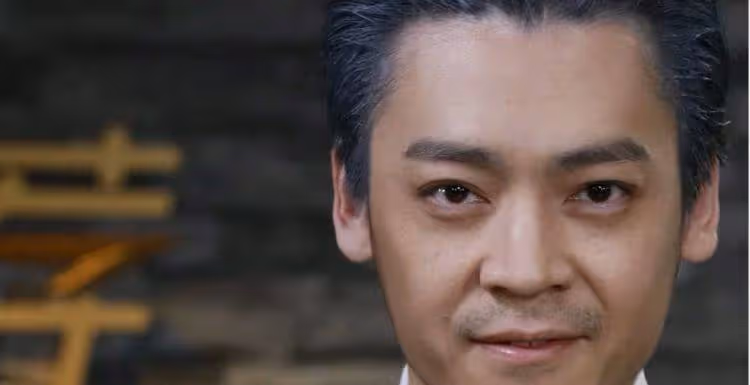 當初是國家一級演員,因離婚「傾家蕩產」,現今兒子為他掙足面子