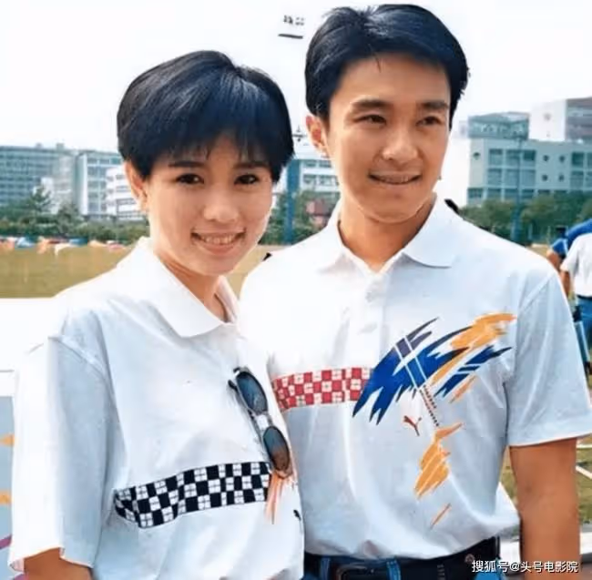 周星馳一生難忘的女人 女星病逝10年好友曬舊照