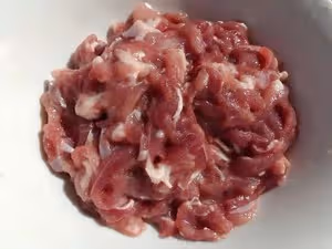 酸菜肉絲米線（獨家秘制酸湯）