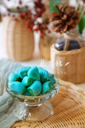 兩天滿綠，隨時可以腌的臘八蒜