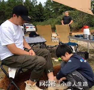 他40歲，財務自由，37歲時腦幹出血，妻子用摩托車讓他重新站起來