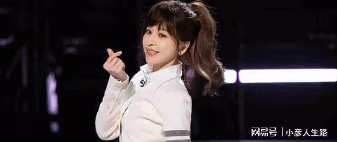 東方衛視擬邀王一博、王心凌、蔡徐坤等參加跨年晚會,想得太美了