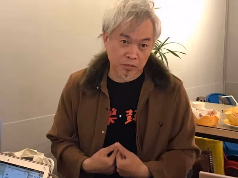 康康自爆險中風！「消失半年治療」壓力大到一夜白髮　49歲才得子「最怕看不到兒女長大」自白惹淚崩