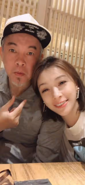 康康自爆險中風！「消失半年治療」壓力大到一夜白髮　49歲才得子「最怕看不到兒女長大」自白惹淚崩