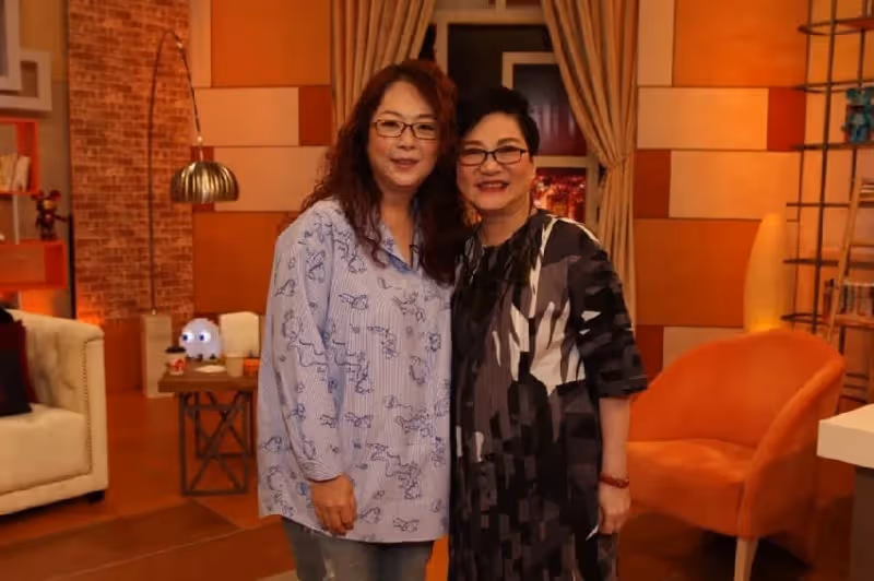 人生太無常！《庭院深深》女星「接連送走雙親」她逼自己正視臨終　紅眼眶喊「不願走後折騰丈夫」：別在病榻前掙扎
