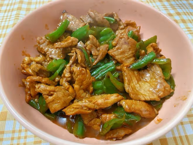 青椒炒肉片