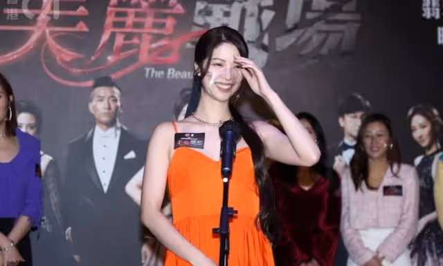 受過情傷!TVB力捧小花自曝經歷渣男前任偷食,與異性發曖昧簡訊