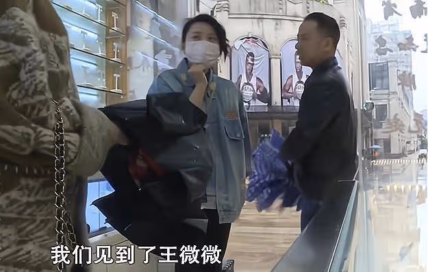 求婚高顏值女友屢遭拒，男子花80萬贈珠寶店，女友：可以考慮在一起