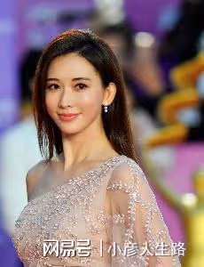 10位女星生孩子後狀態，林志玲身材苗條，胡杏兒有白髮