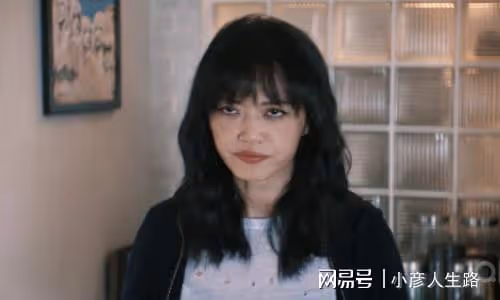 有意思!剛演完《底線》就客串《搖滾狂花》,「方遠」老婆串戲啦