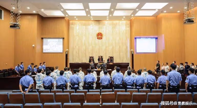 安以軒的處境令人堪憂,老公陳榮煉的德晉貴賓會再次被清查