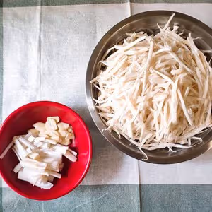 燒烤風味的干煸手撕杏鮑菇