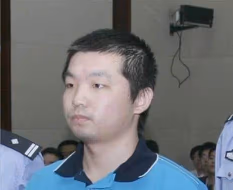 男子騎自行車遭盤查，心態失衡致6名警察死亡，法院怎麼判的