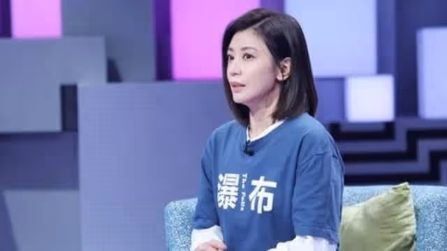 穿低胸裝露事業線　賈靜雯大女兒曬辣照引關注