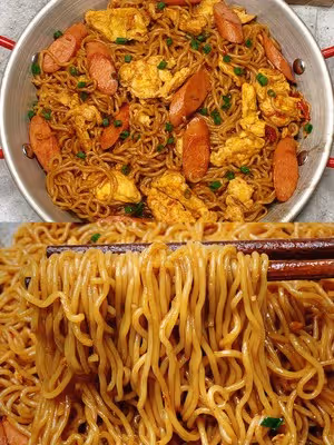 怎麼吃都吃不膩的炒方便麵～超級好吃！