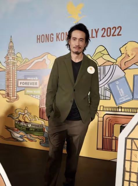 好拼！TVB視帝妻子復出拍戲每天睡一兩個小時，期間不忘陪伴子女