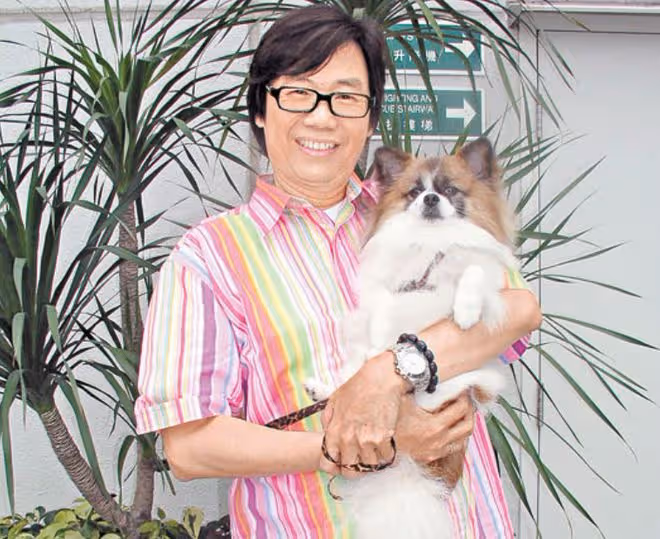 知名男星獲TVB獎勵50包大米,對方派人送貨上門,令豪宅內景曝光