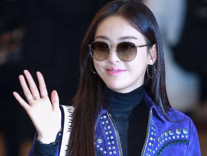 美腿女王李多喜,顏值溫婉氣質卻霸氣不凡,出道18年如今終走紅