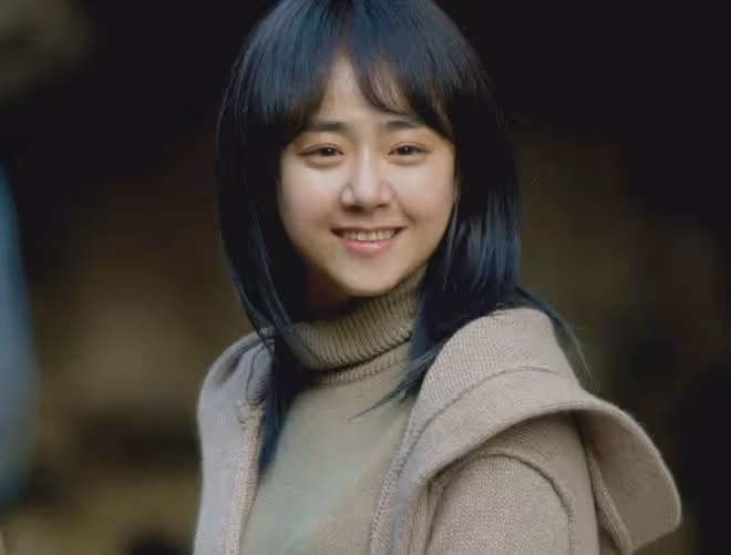 她是「小恩熙」的扮演者,被韓國人稱為國民妹妹,如今顏值下跌