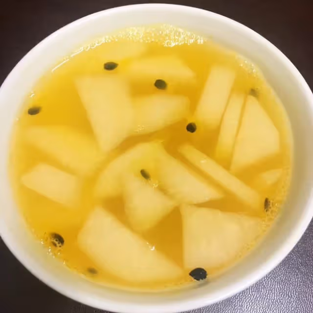 妙不可言的味道——百香果雪梨冰糖水～