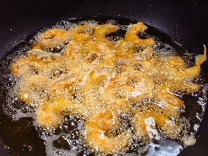 椒鹽蝦仁🍤