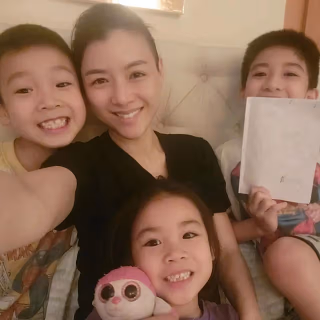 復出拍劇一天睡僅2小時　陳茵媺一臉倦容仍堅持抽空陪小孩