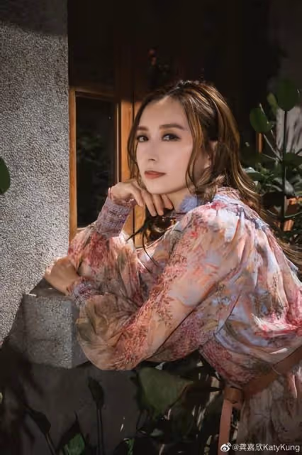 距大紅只差一步!TVB上位小花入行十多年默默耕耘,輸在人氣偏低