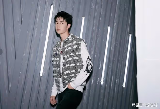 32歲鹿晗吸引力依然不減?僅一個綜藝新作上半年仍賺過千萬