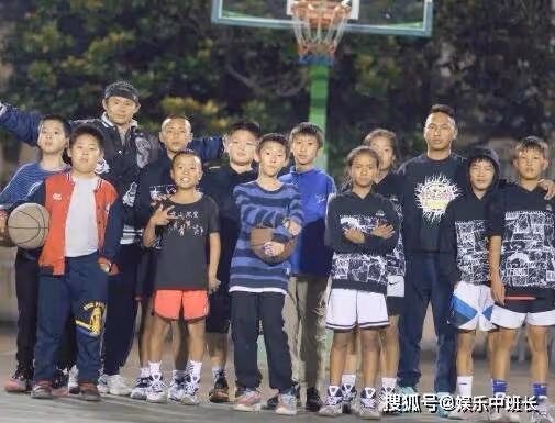 《黑鷹少年》真實存在嗎?黑鷹隊創始人瓦爾阿木是個怎樣的人