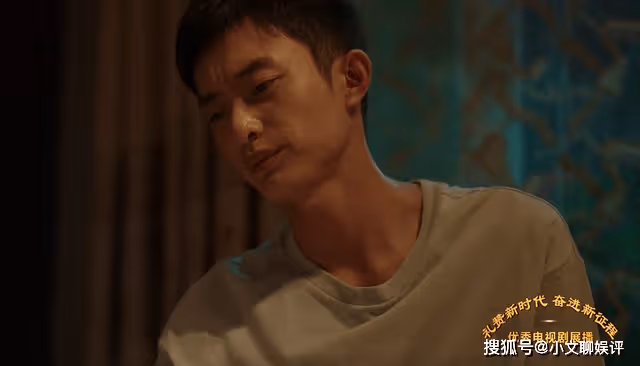 《我們這十年》熱愛篇：比師生情更打動人的，是在深夜的神秘老人