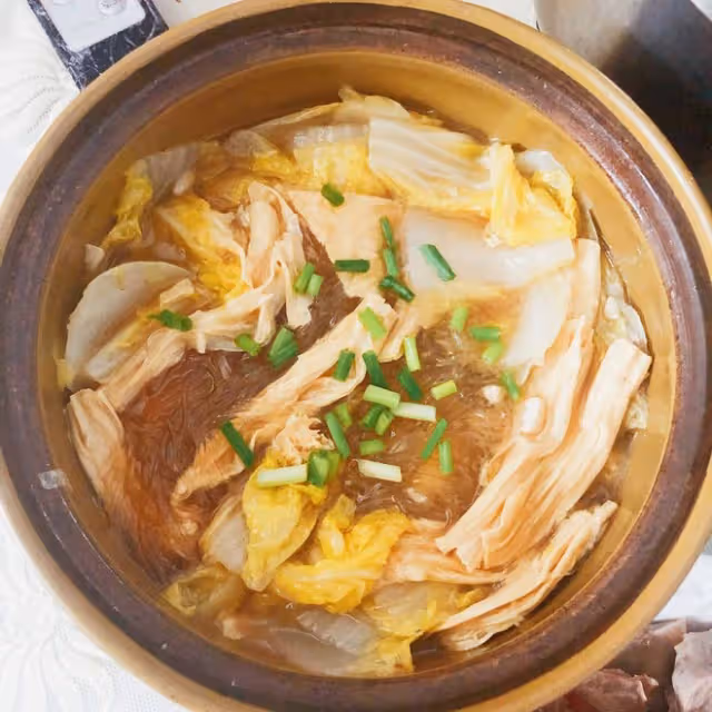 廣式娃娃菜腐竹粉絲煲