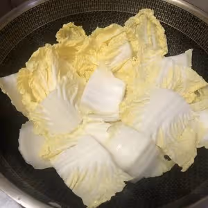 廣式娃娃菜腐竹粉絲煲