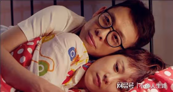 央視錢琳琳:我這輩子最正確的決定,就是帶著兒子嫁給小丈夫張譯