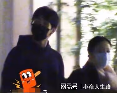 陳飛宇與女生吃飯被拍,娛記為戀情瓜苦苦蹲守,真相反轉