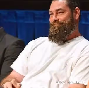 190cm「人間男菩薩」上戀綜:狼狗身材又A又欲