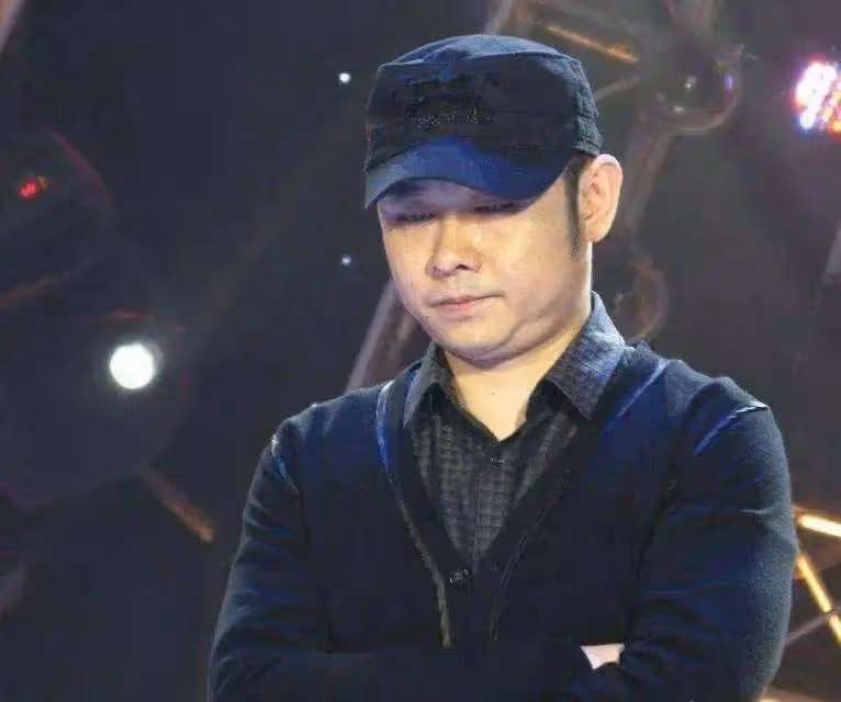 網曝50歲刀郎出新專輯,蟄伏8年專心創作,娛樂圈的正能量典範