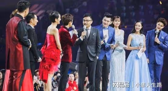 湖南衛視追光之夜，齊思鈞和梁田搭檔主持，這3點表現得很出色