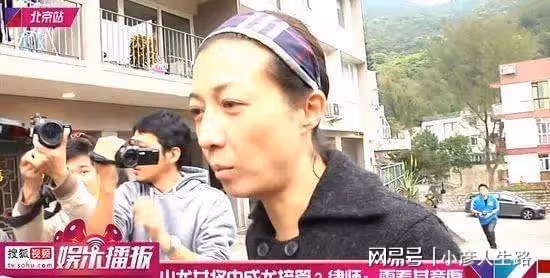 吳卓林街頭領救濟引熱議:成龍和吳綺莉誰贏了?