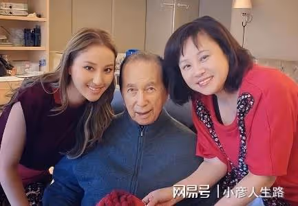 賭王三房長女何超云:攜5億嫁妝「下嫁」小4歲的消防員