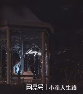 賭王三房長女何超云：攜5億嫁妝「下嫁」小4歲的消防員