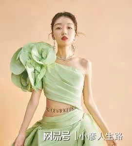 娛樂圈10位90後女星身材排名:關曉彤第六、娜扎第三、第一絕了