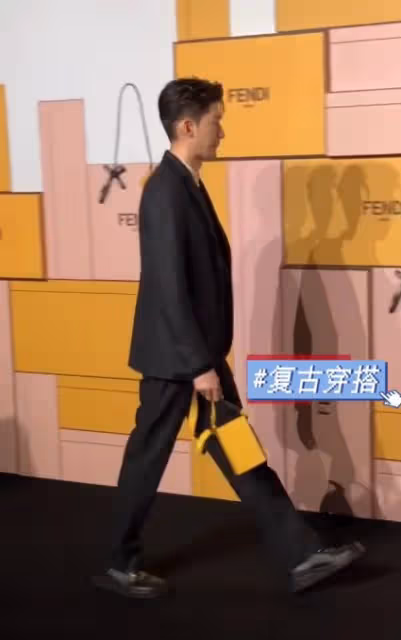 被網暴到性格大變，張瀚出席活動全程謹慎小心，自大狂傲再也不見
