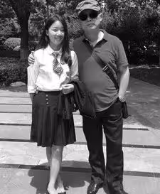 孟非在南京高爾夫場做婚禮主婚人,模樣消瘦樸素,曝出場費12萬起