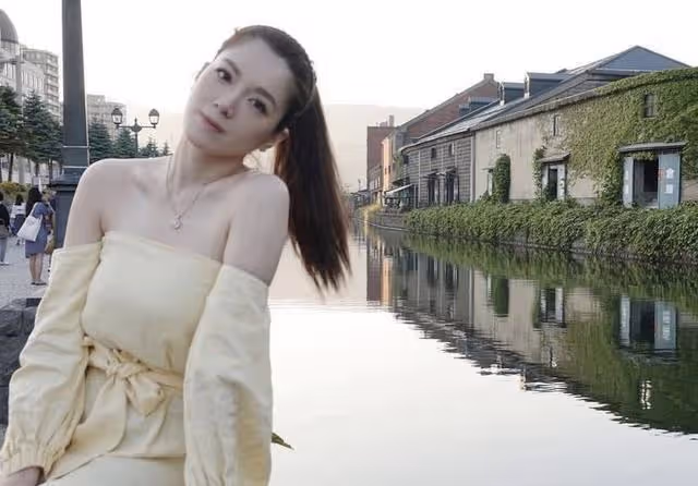 香港知名女星再曝婚變!曬近照貌美膚白,想生小孩富商丈夫不肯生
